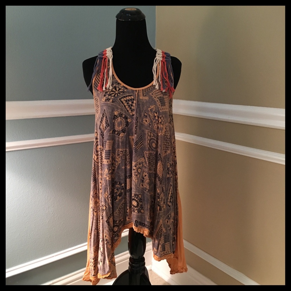 buckle gimmicks fringe tank size medium